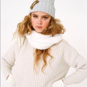 Urban Outfitters Cream Knit Sweater Hoodie
